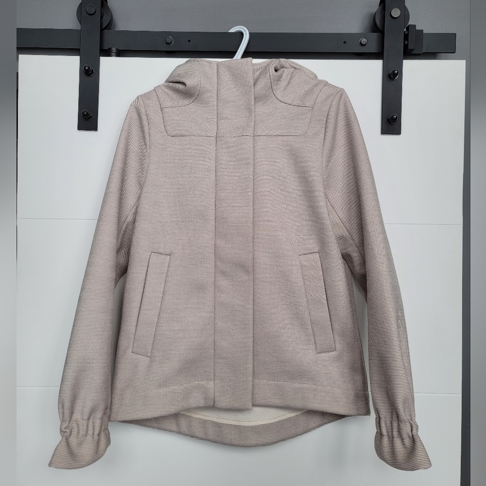 Lululemon Jacket
